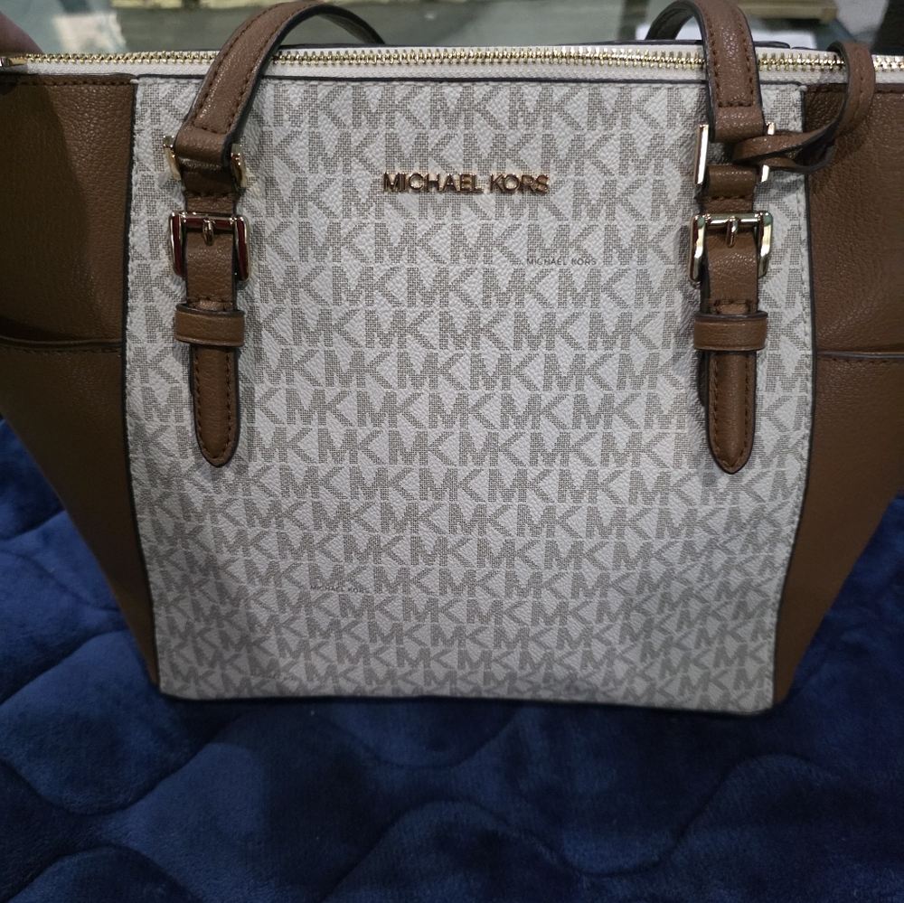 Michael Kors Tan and Cream Signature Zippered Tote